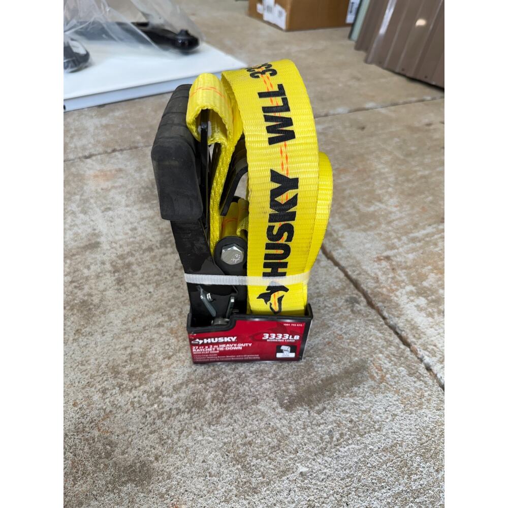 HUSKY 27ft x 2in Heavy-Duty Ratchet Tie-Down Strap with Flat Hooks 3333LB LOAD